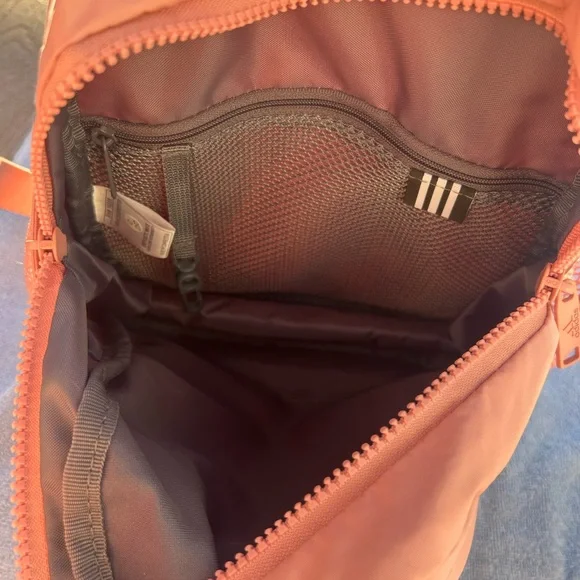 adidas blush pink mini backpack - Picture 3 of 3